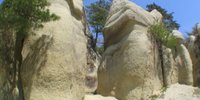 「浄土松公園」は日本のカッパドキア!?福島の奇岩スポットを紹介