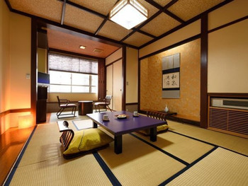 天童の代名詞のようなホテル！ロビーでの記念撮影がおすすめ4012401