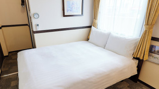 エコノミー ダブルルーム 喫煙可