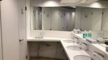 施設内の設備 / 1