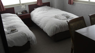 ツインルーム トイレ洗面付