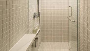 バスルームのシャワー / 13