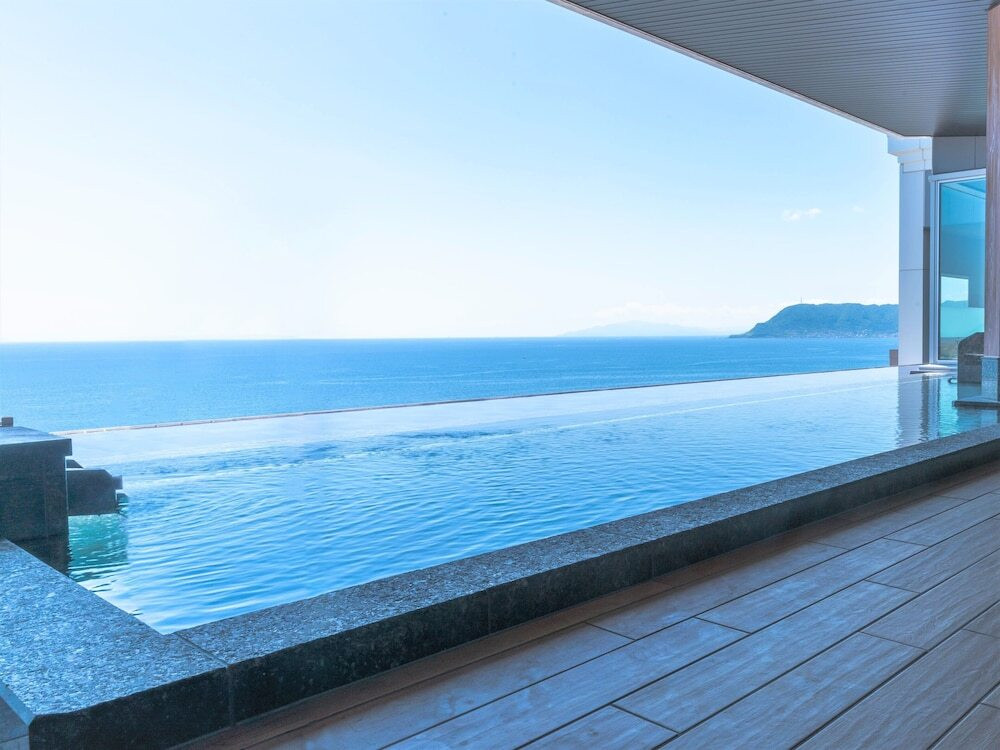 古の無限海灯露天風呂(1)