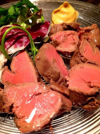 本格的なイタリア小皿料理とピザと厳選された世界のワインが揃う！705955