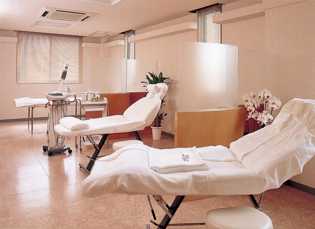 Salon & Spa