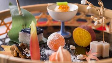 食事・飲み物 / 22