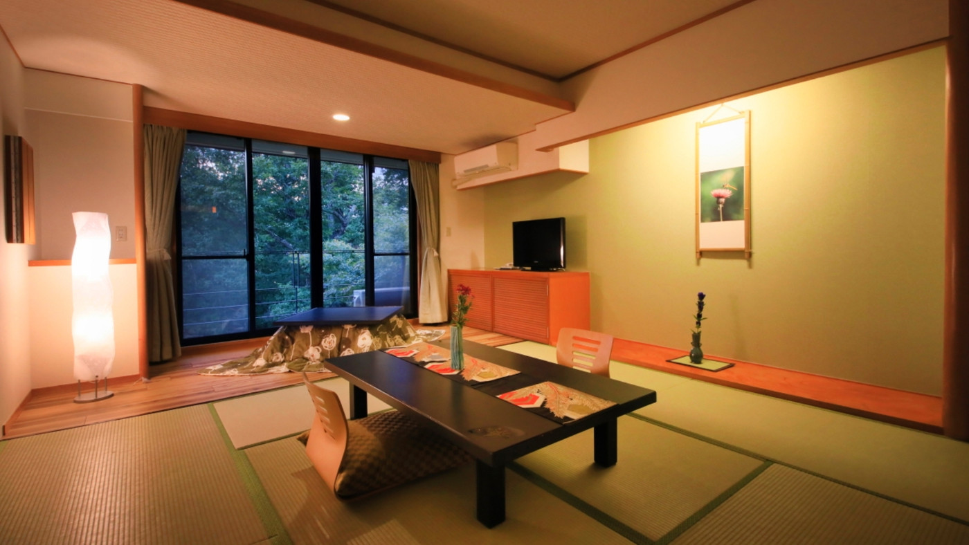 中禅寺湖のほとりでゆっくりと美人の湯を堪能3527333