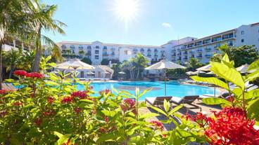 屋外プール③ / 9