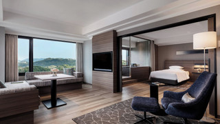 ジュニア スイート シングルベッド 1 台 ガーデンビュー