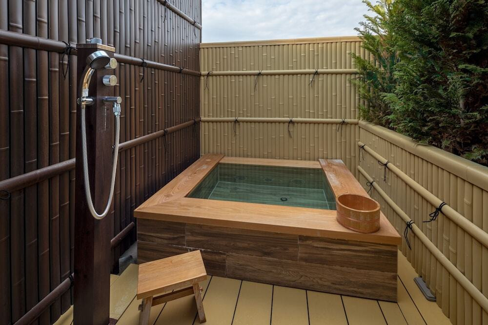 貸切温泉露天風呂