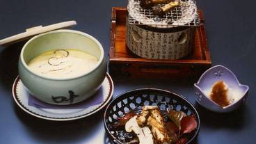 食事・飲み物 / 1