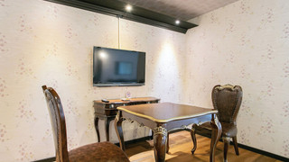 ダブルルーム キングベッド 1 台