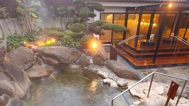 大浴場 / 18