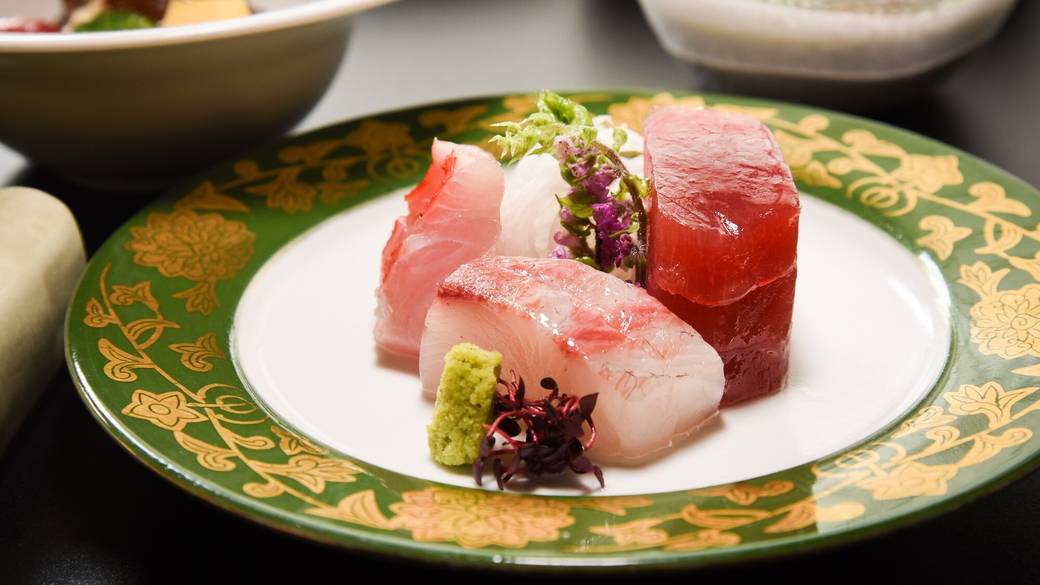 伊豆の美味を味わう
しゃぶしゃぶ会席 / 3