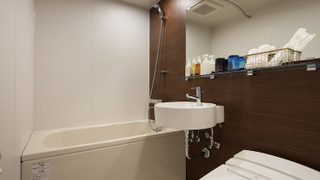 エコノミー ダブルルーム セミダブルベッド 1 台