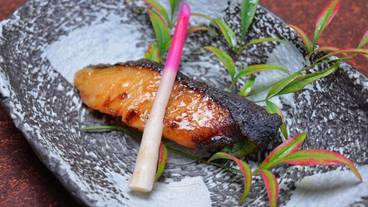 食事・飲み物 / 4