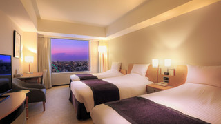 ツインルーム 禁煙 (with 1 extra bed) (23-27F)