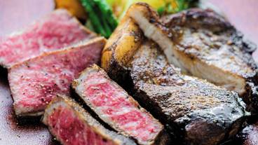 食事・飲み物 / 11