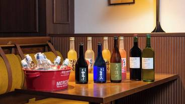 食事・飲み物 / 3