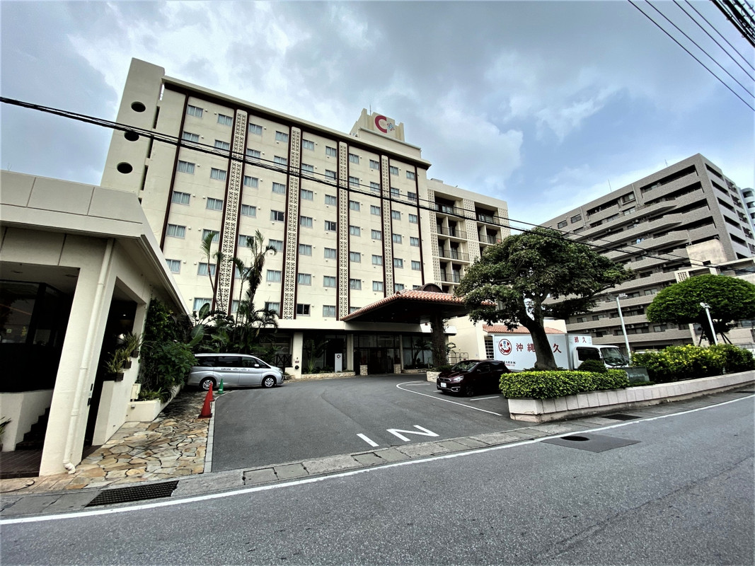 車寄せのあるエントランス