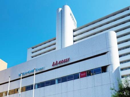 新阪急ホテルアネックス / 1