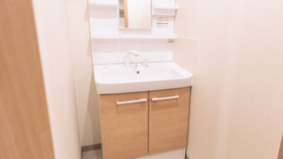 [禁煙]スーペリア和ベッドトリプル 内風呂なし(眺望なし)