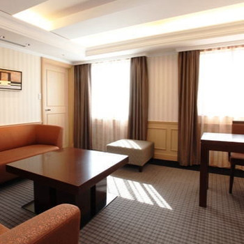 高崎駅から徒歩約1分！優雅なコースディナーで思い出作り3452195