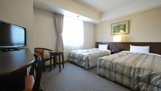 ツインルームシングルサイズベッド 2 台喫煙可