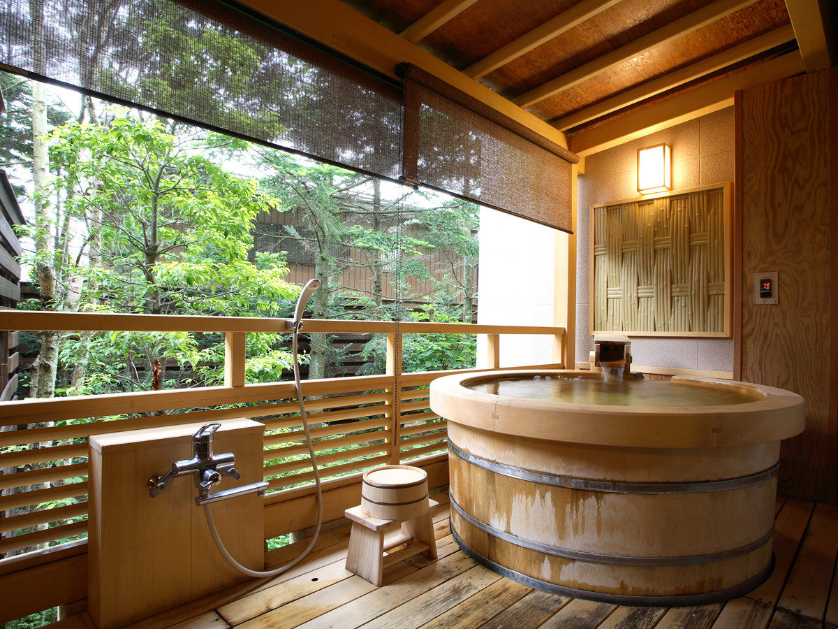 露天風呂付き客室で2人きりのおこもり時間を3412377