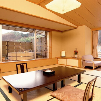 阿智川を望む絶景と展望大浴場に癒される近代和風ホテル2272348