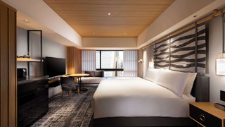 デラックスルーム (キングベッド)