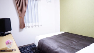 [リニューアル]セミダブルルーム　喫煙可