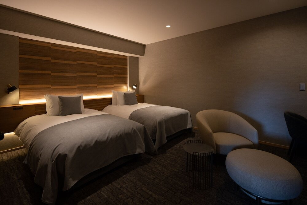 ラグジュアリースイート 綾 寝室①