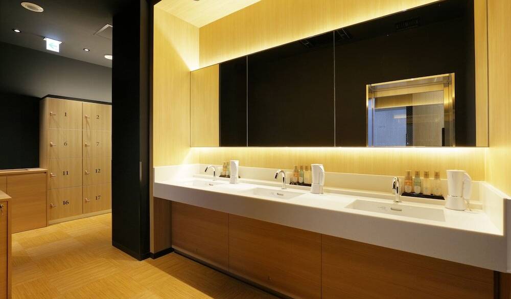 スカイスパで
リフレッシュ / 4