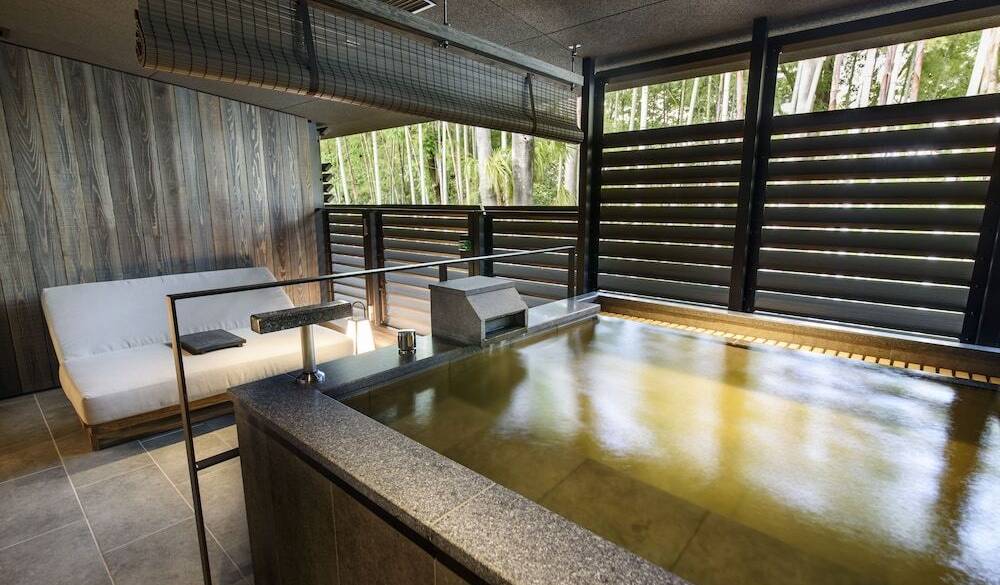 客室露天風呂 一例 / 1