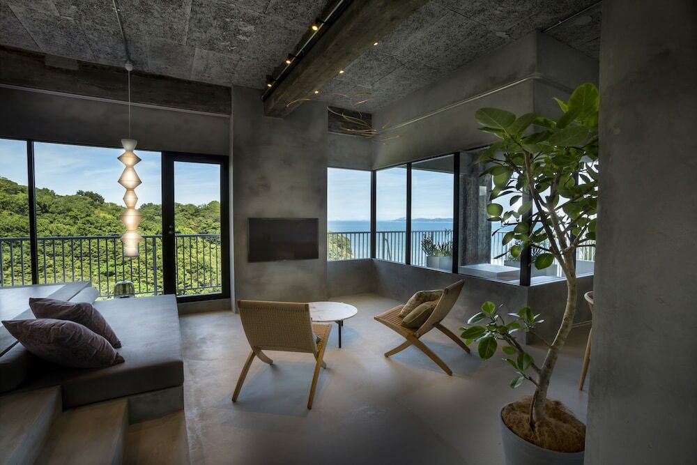 オーシャンコーナースイート301