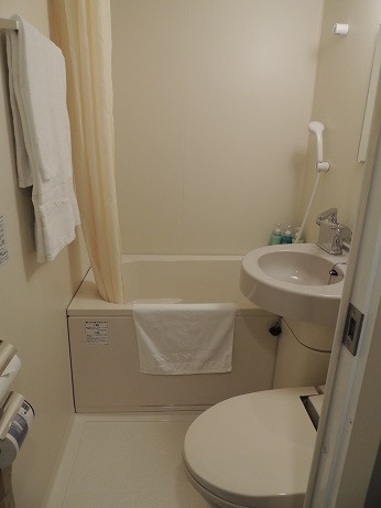 一応、部屋にも小さいですが風呂はあります