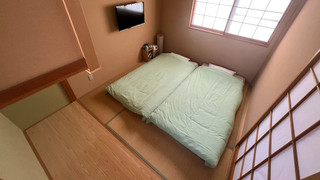 Traditional Twin with Bath