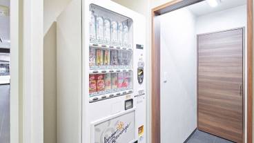 自動販売機 / 16