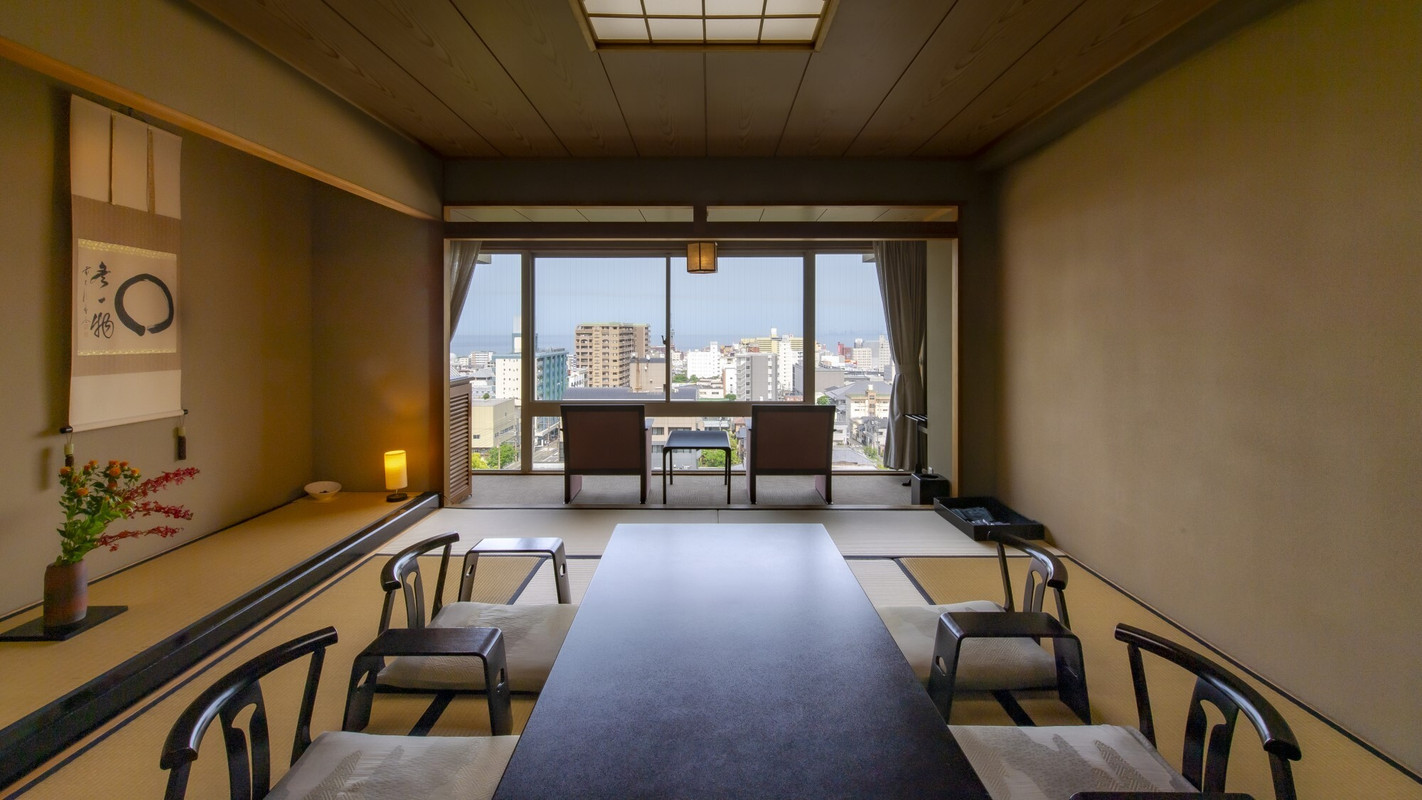 本館 上層階の和室