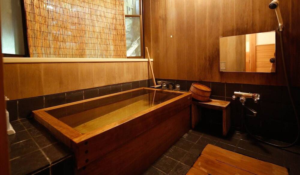 個性ある客室で
思い思いのひと時を / 5