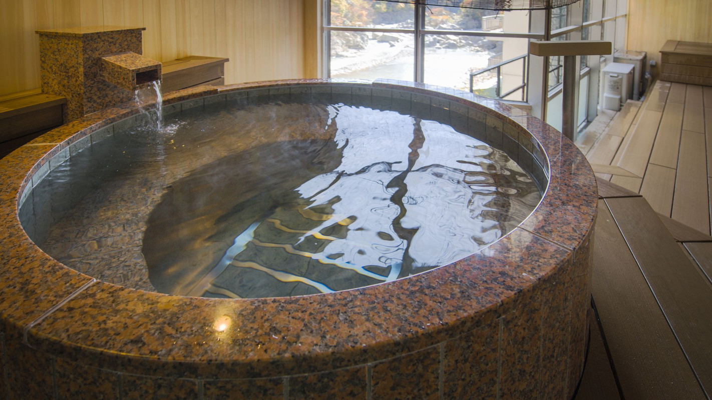 大浴場のジャグジー