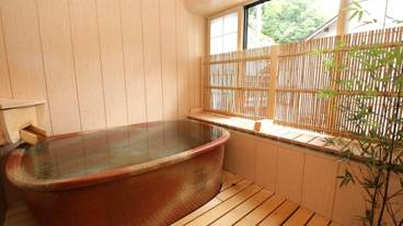 深めの浴槽 / 13