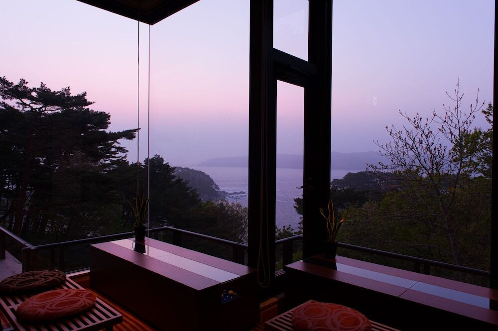 ロビー応接スペース