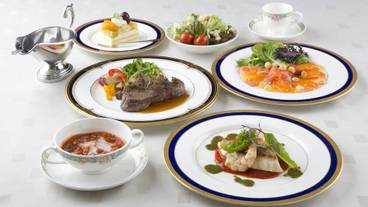 食事・飲み物 / 15