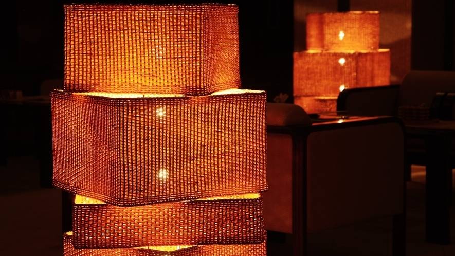 伝統工芸品に囲まれて
優雅にチェックイン / 3