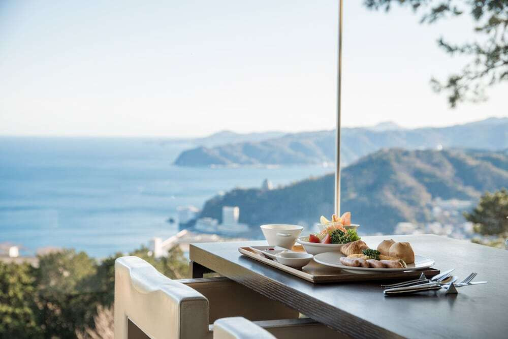 熱海倶楽部 迎賓館（アタミクラブ ゲイヒンカン） / 6