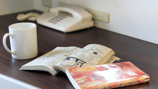 【無料カレー&サラダバー付き】漫画読み放題！コンパクトツインルーム 禁煙