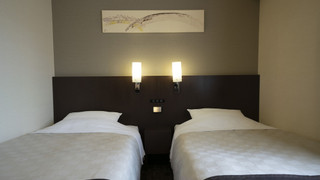 （禁煙）コージーツインルーム（15.7㎡）ベッド幅100㎝ ×2、素泊まり