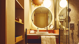 スタンダード ルーム シングルベッド 2 台 (Furnished Balcony)